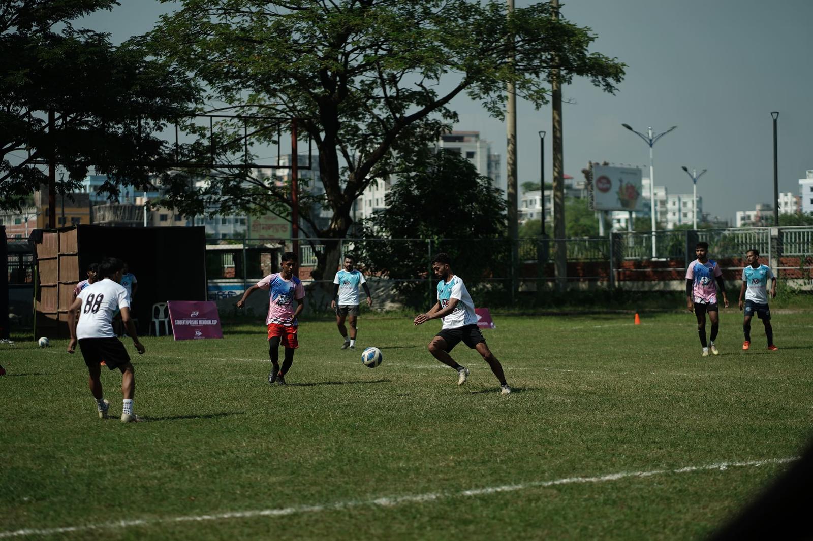 Student Uprising Memorial Cup field moment